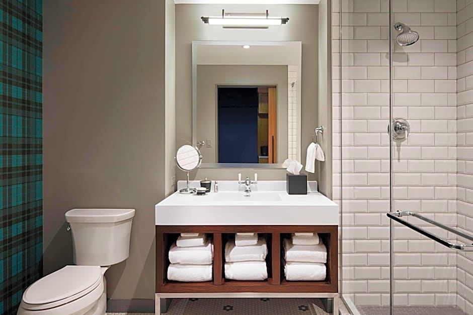 Hotel Zachary, Chicago, a Tribute Portfolio Hotel