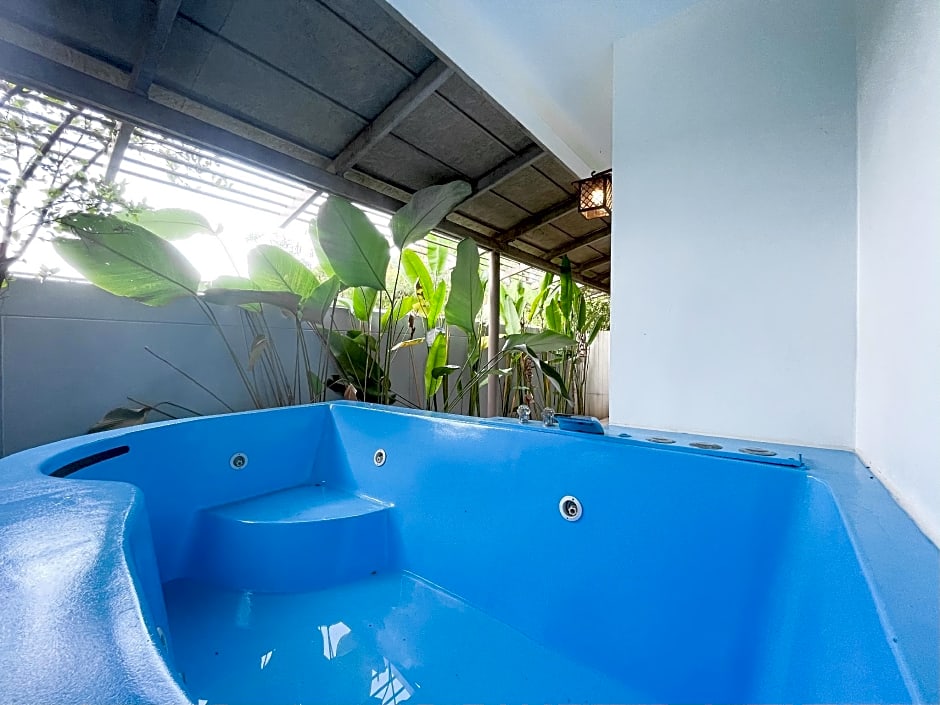 Costa Beach Residence and Jacuzzi