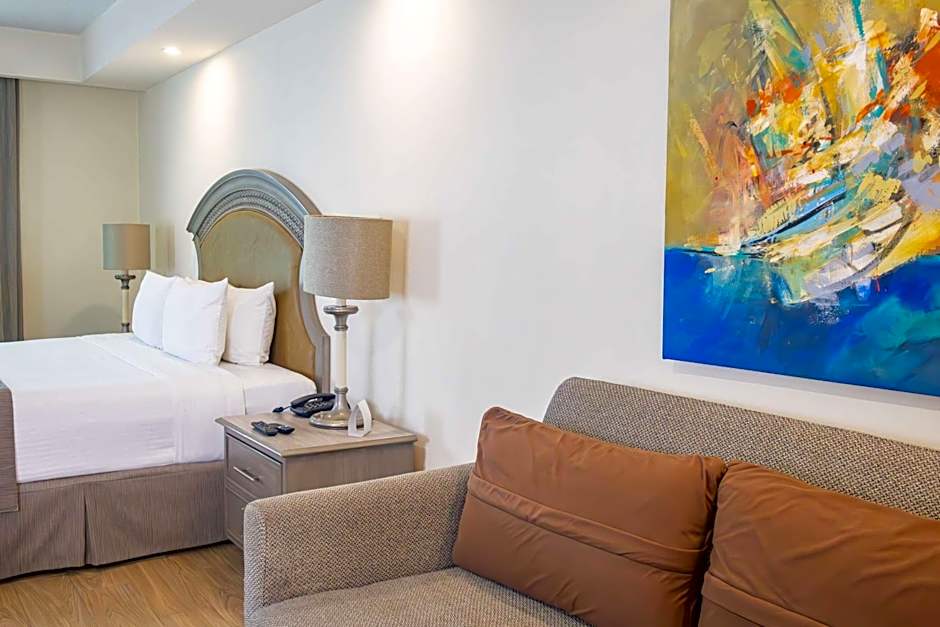 Best Western Plus Monterrey Colon