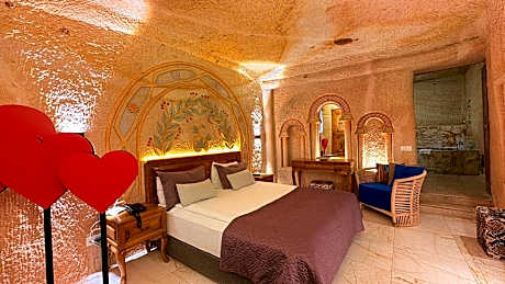 Suite with Private Pool