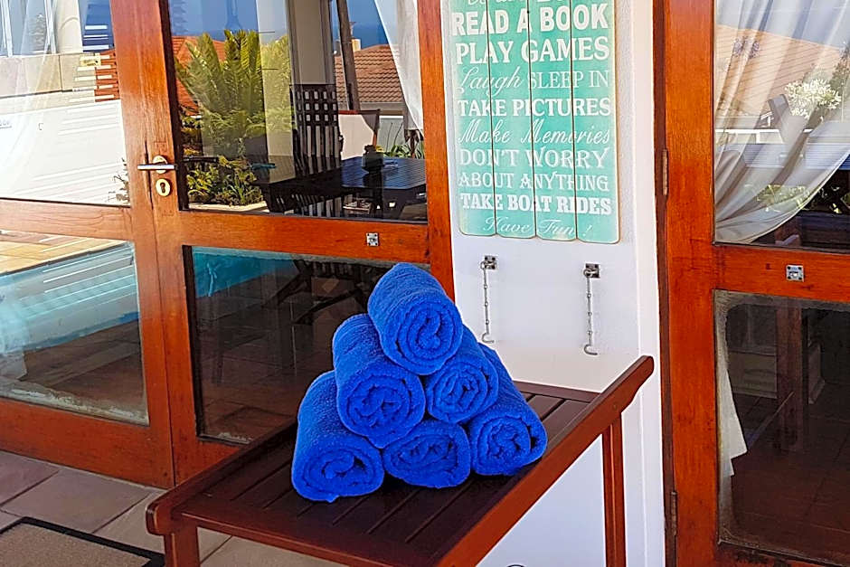 Aquamarine Guest House