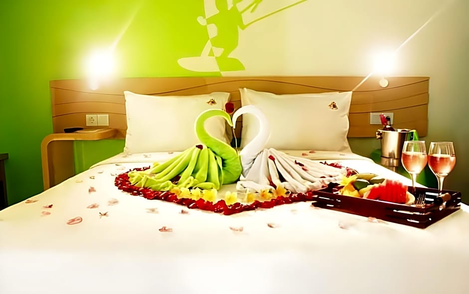 Maxonehotels At Bukit Jimbaran