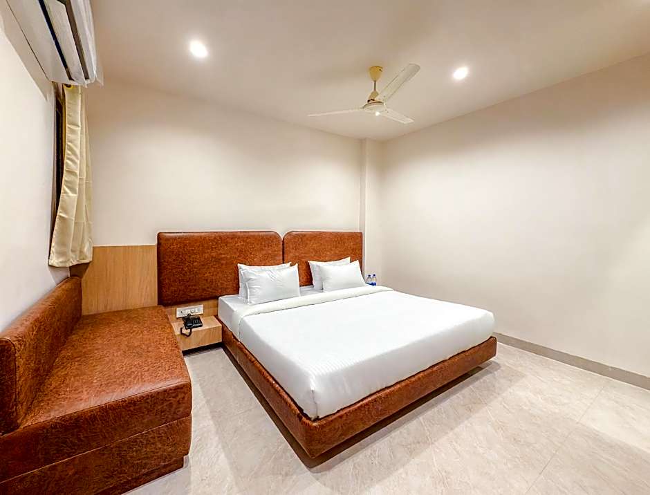Hotel Anand