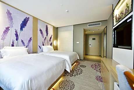 Deluxe Twin Bed Room