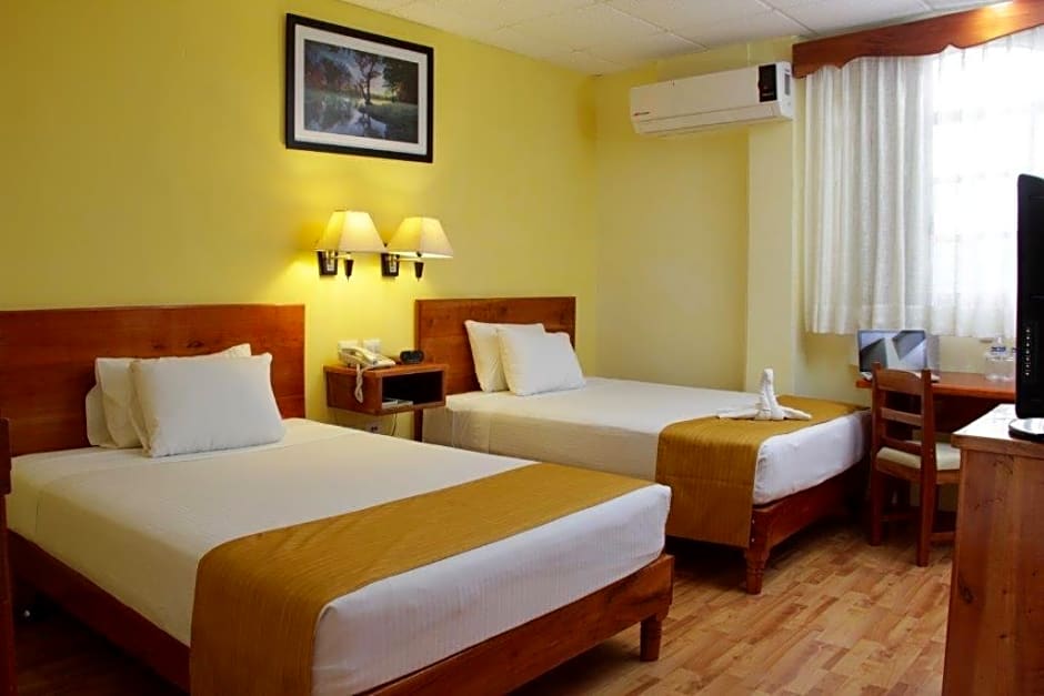 Hotel Madan Cárdenas