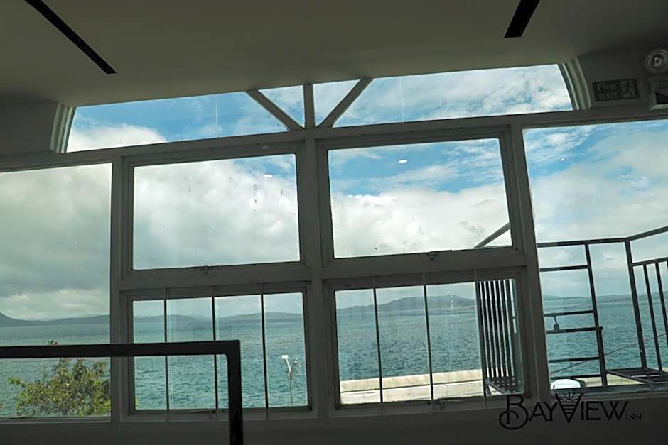 Bay View Inn
