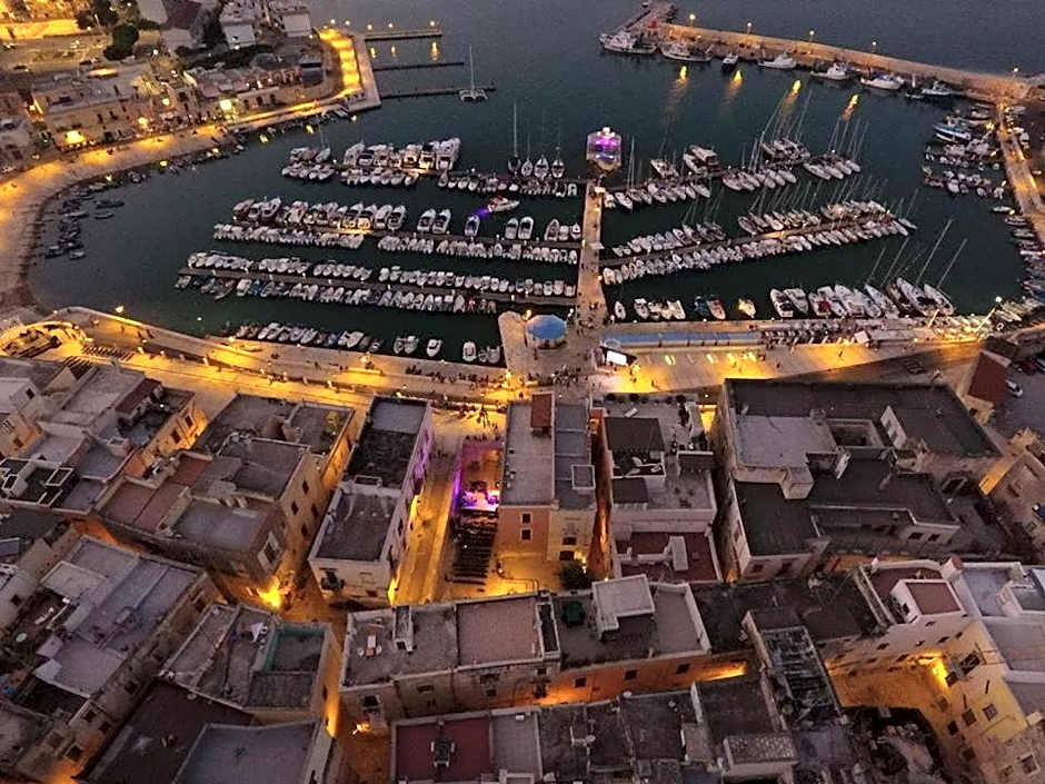 B&B LA BAIA Sea Rooms