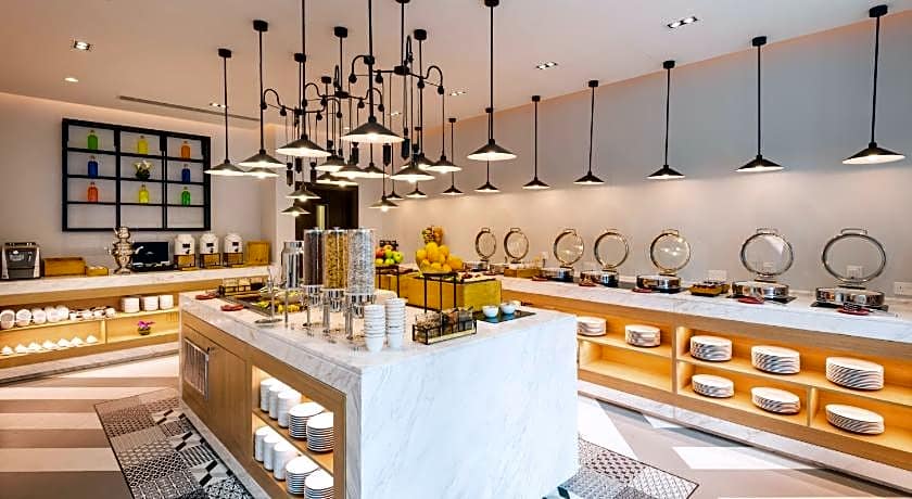 Centara West Bay Hotel & Residences Doha