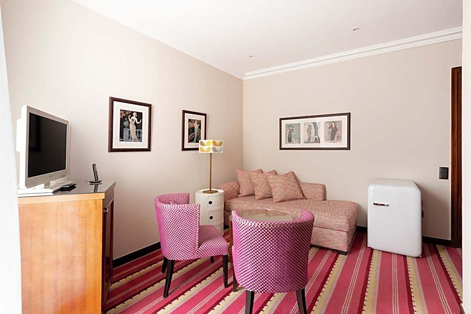 Hotel Juana