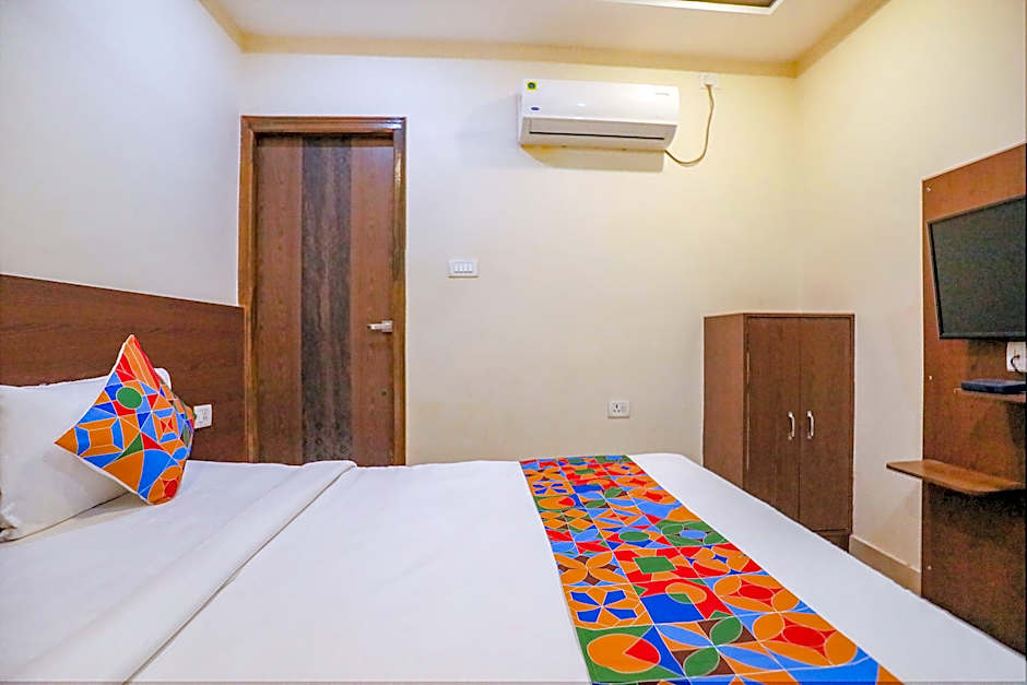 FabExpress Banarasi Kothi