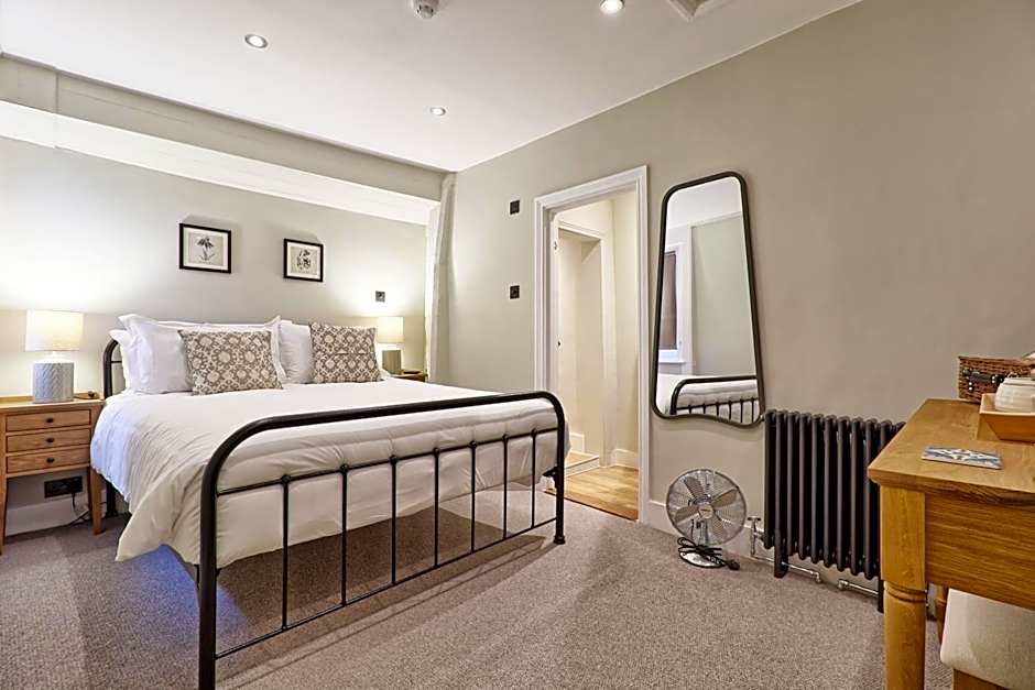 Ranfield's Brasserie Hotel Rooms