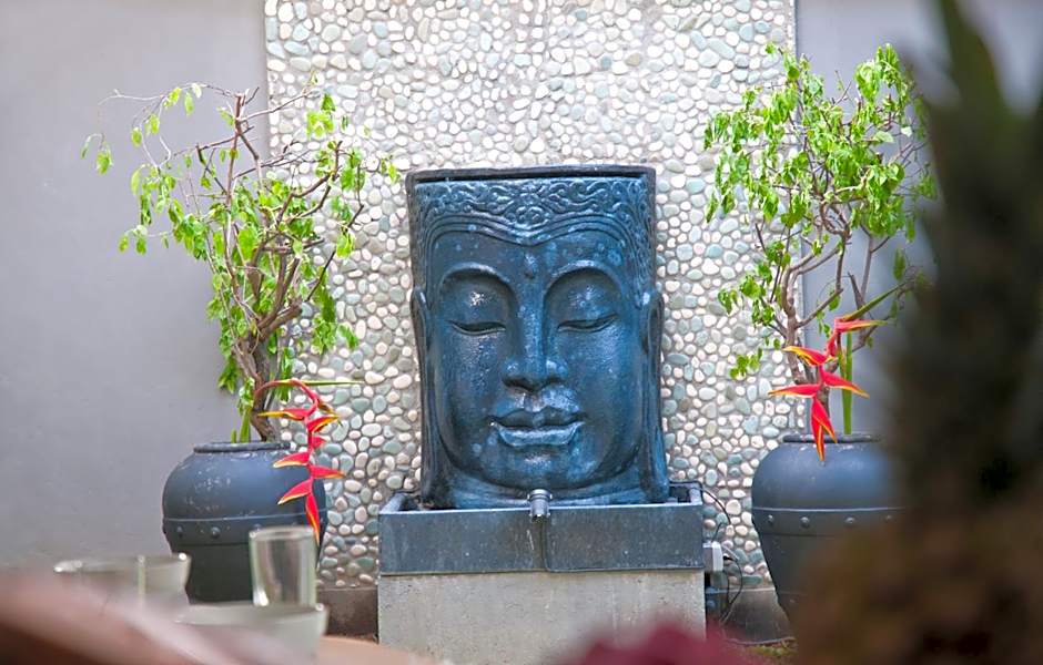 New! Walk To Seminyak Beach, Cafes, All Else