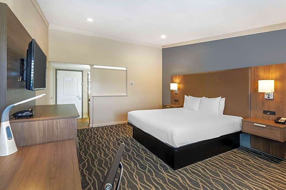 Best Western Plus Hill House