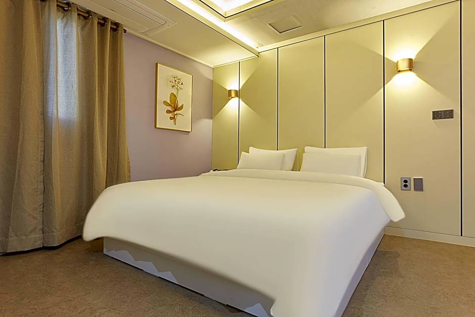 Dongducheon G7 Hotel
