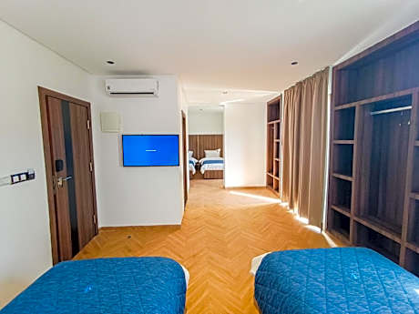 Superior Family Room