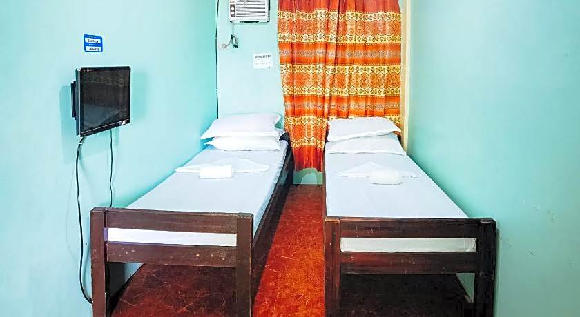 RedDoorz @ D128 Lodge Cagayan Valley