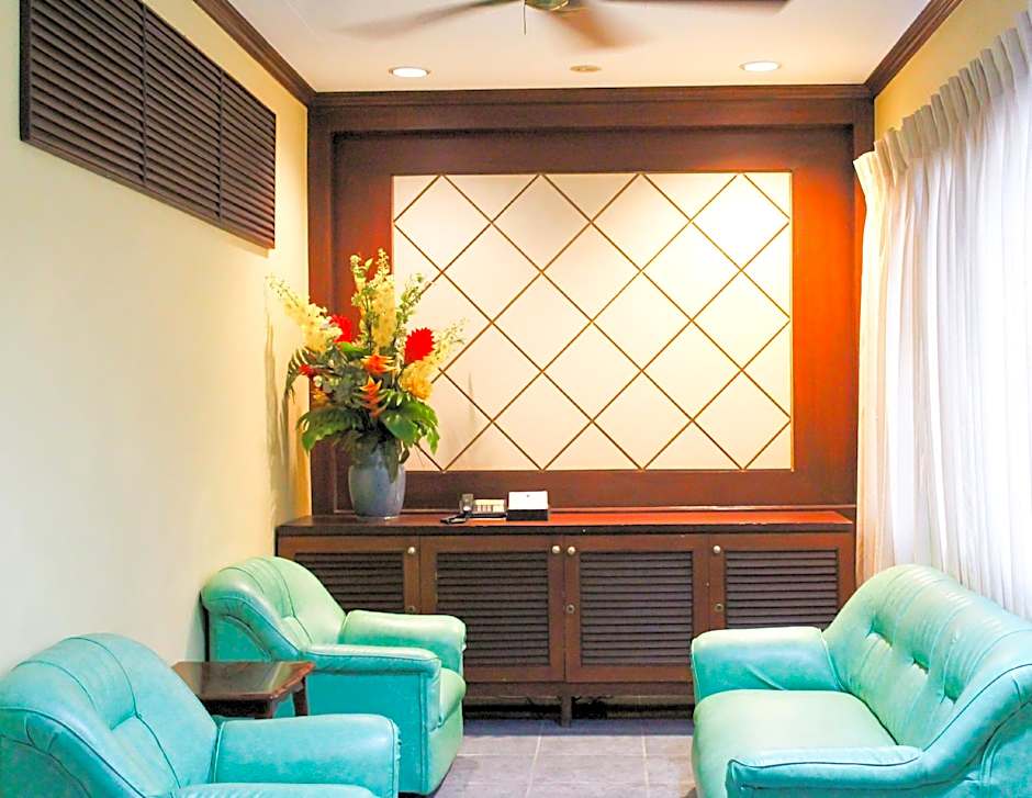 Dumaguete Royal Suite Inn
