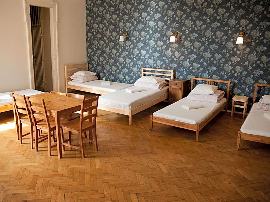 Trzy Kafki Private Rooms