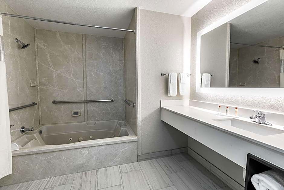 Wingate By Wyndham Dallas Love Field