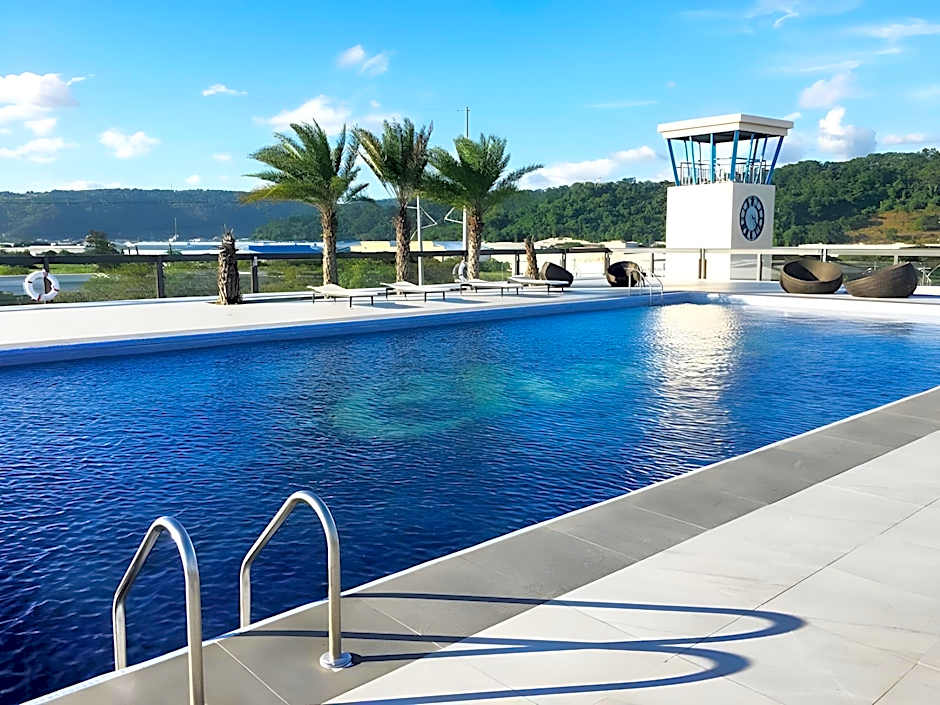 Le Charme Suites Subic