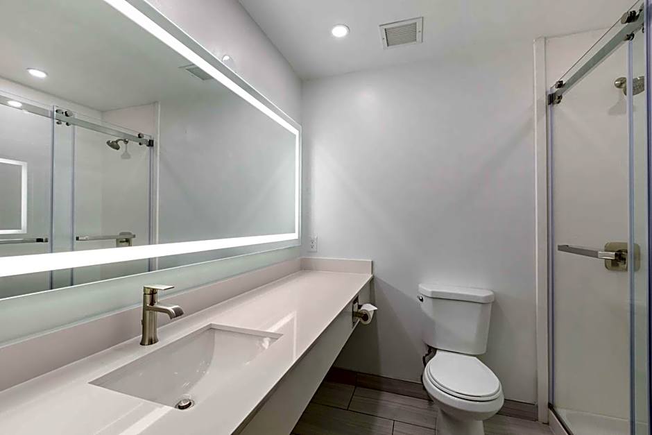 Best Western Inn And Suites-Midway Airport