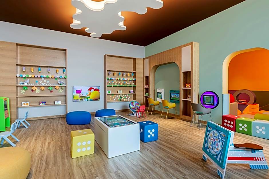 Hampton by Hilton Marjan Island