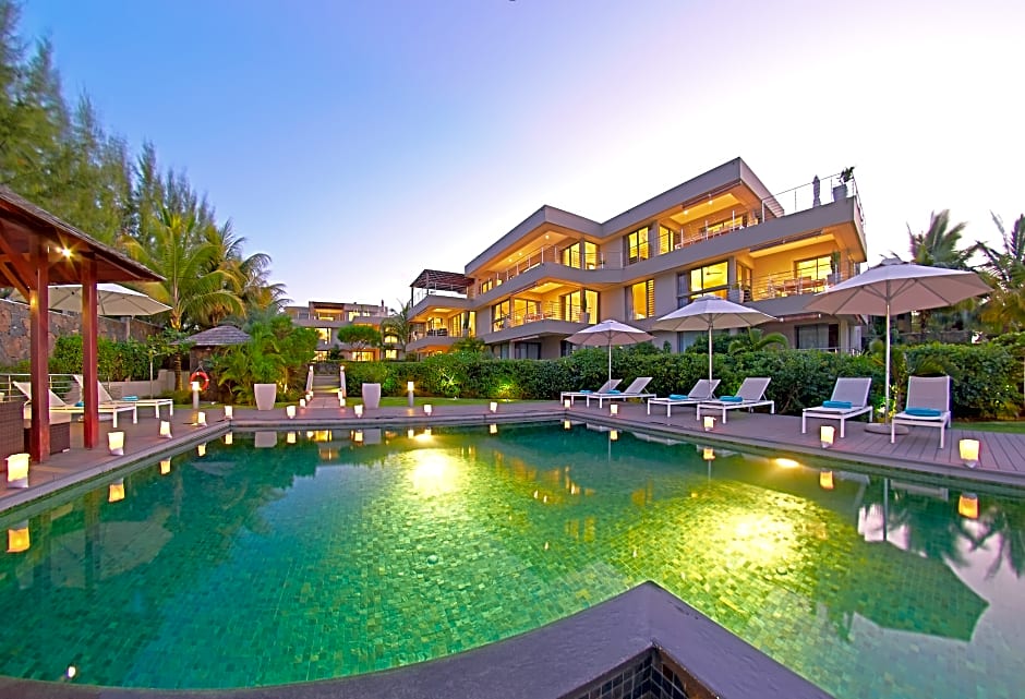 Bon Azur Beachfront Suites & Penthouses by LOV