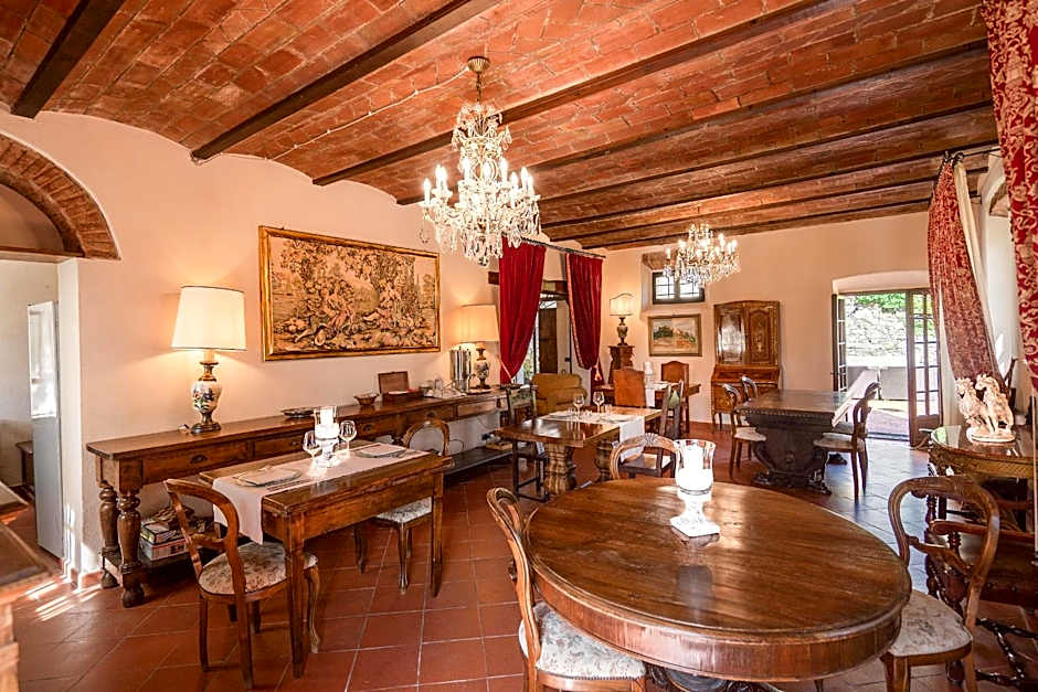 Castello Di Tornano Wine Relais