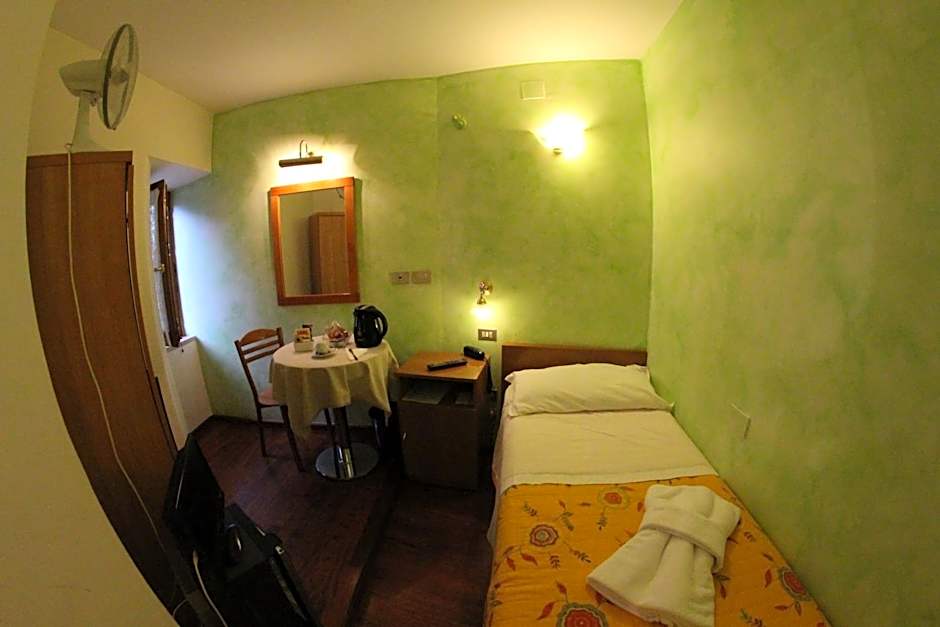 Primavera Mini Hotel