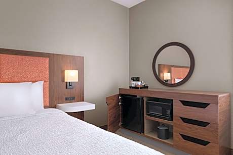 King Room - Mobility Access/Non-Smoking