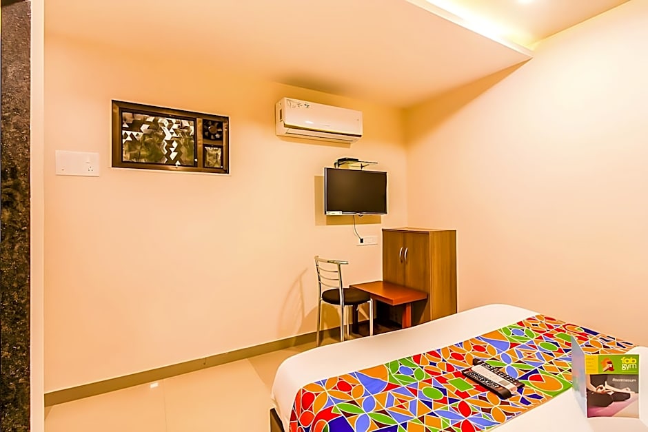 FabHotel Silver Lake