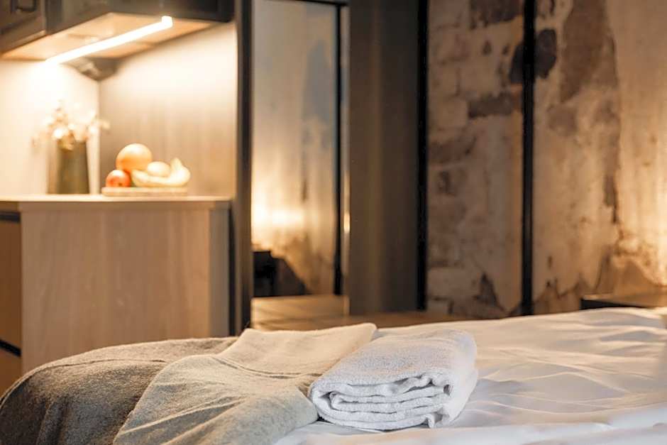 Frans & Frans - Hotel and Apartments by UHANDA