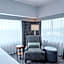 DoubleTree By Hilton Guest Suites & Conf. Center Chicago Downers Grove