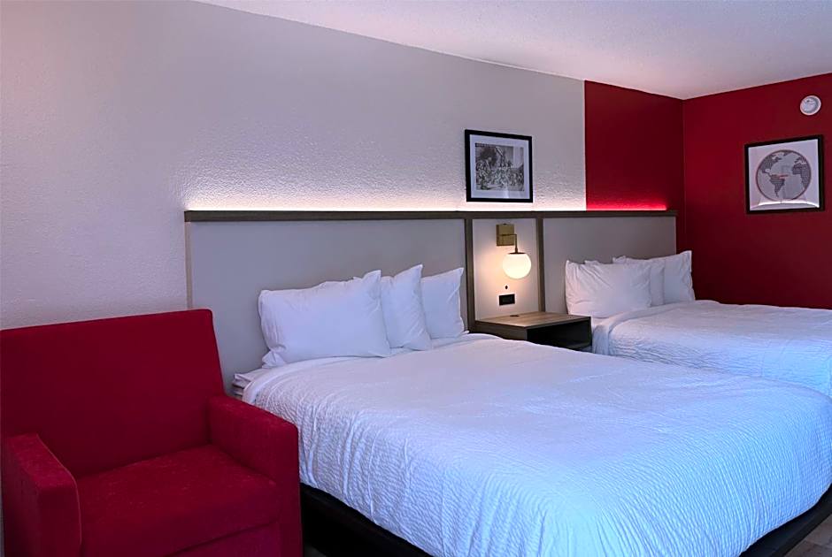 Travelodge by Wyndham Lumberton