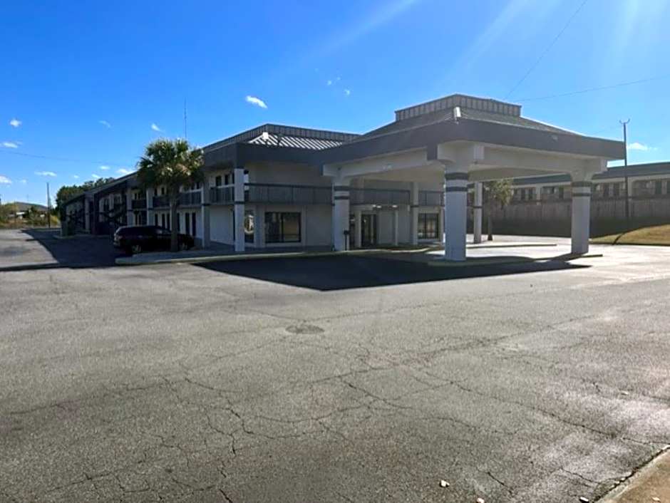 Dublin Inn and Suites