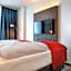 Holiday Inn - the niu, Keg Hamburg Ost by IHG