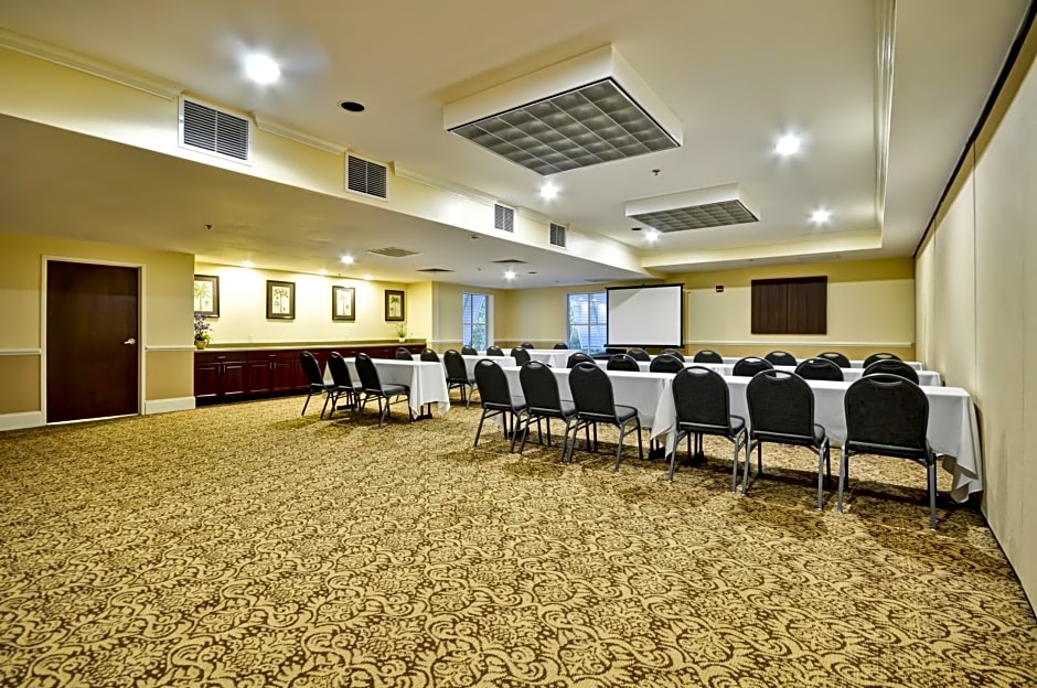 Hampton Inn & Suites Charleston-West Ashley