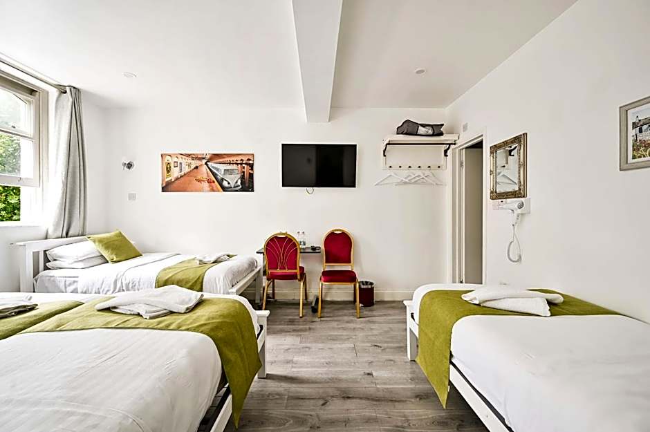 City London Hotel