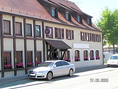 Landhotel Wolfschlugen