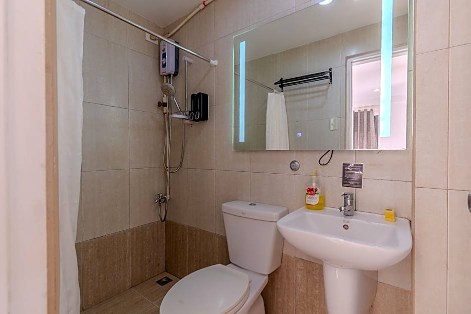 C Hotel Managed by H Hospitality Group 