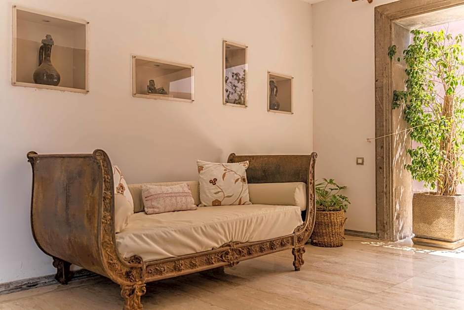 Casa dell'Arte Hotel of Arts & Leisure