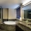 Holiday Inn Scottsdale North- Airpark By IHG