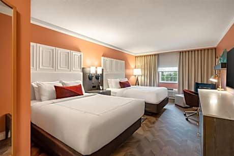 Queen Room with Two Queen Beds - Pet Friendly/Ground Floor/Non-Smoking