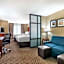 Comfort Suites Manhattan