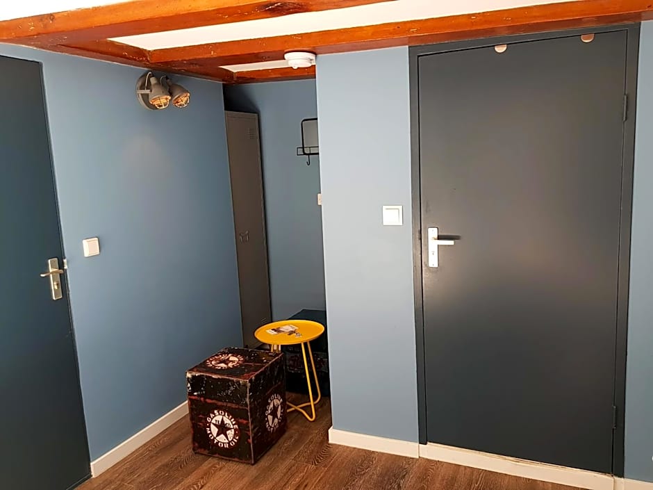 Urban Vibes Guesthouse