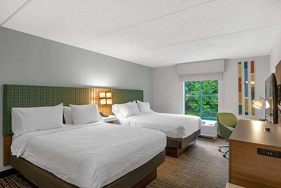 Hampton Inn By Hilton & Suites Lake George, NY