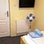 ETNA - Hostel -Noclegi Rzeszów 24 Pokoje -PARKING-