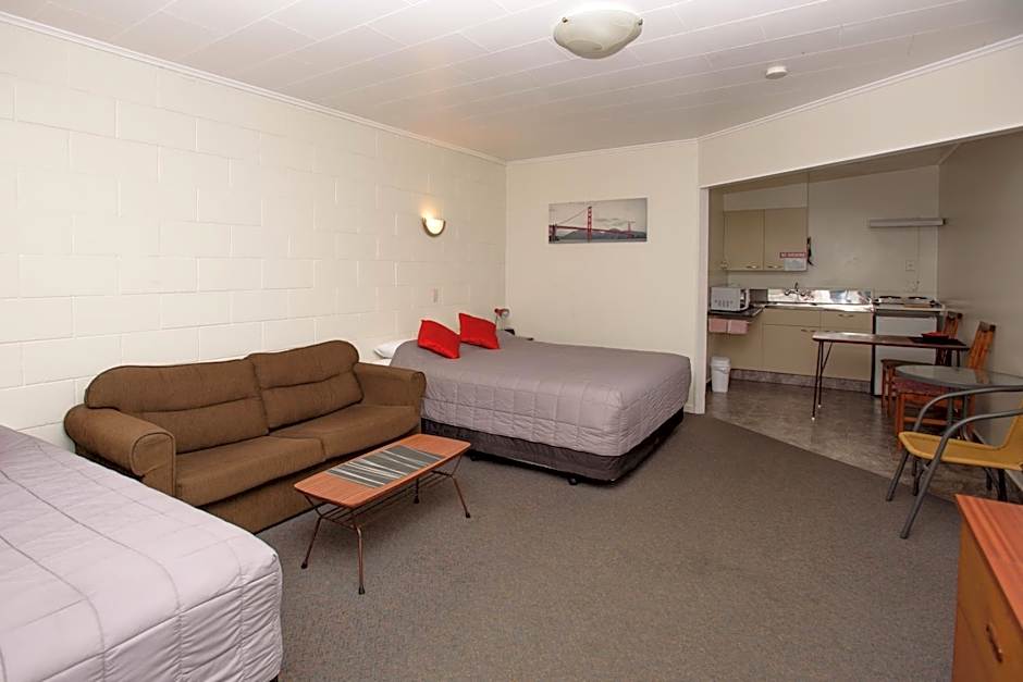 Kauri Lodge Motel