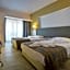 Maris Beach Hotel