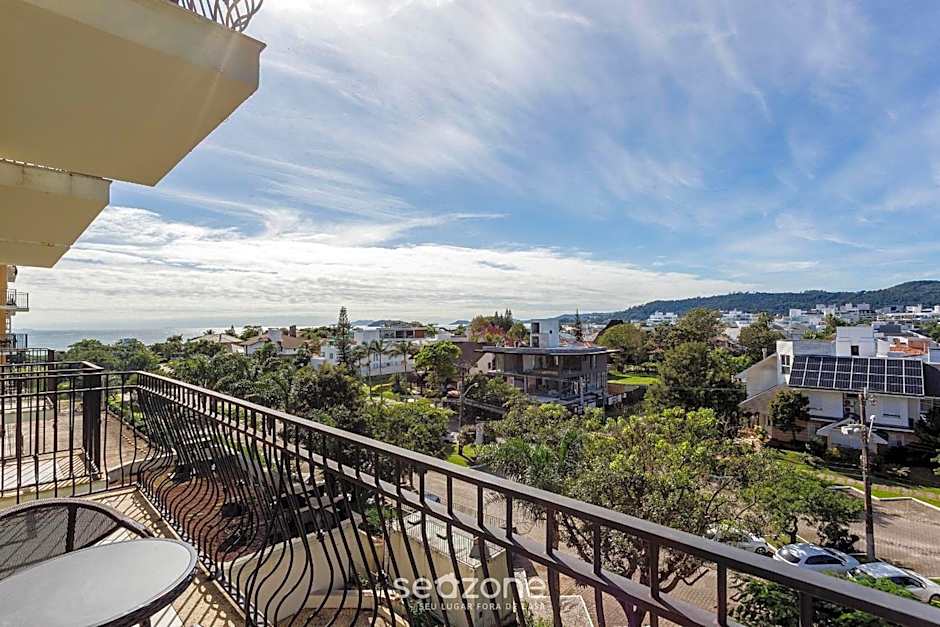 Beachfront Studios at IL Campanario Resort ILCTOP